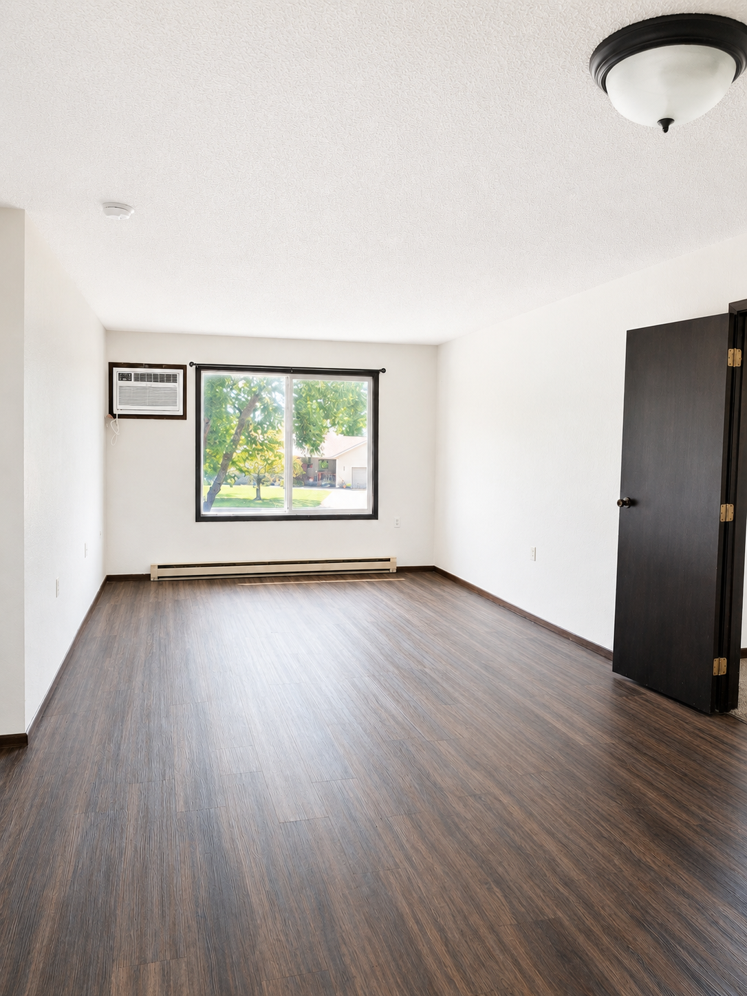 812 Hills Avenue - N202