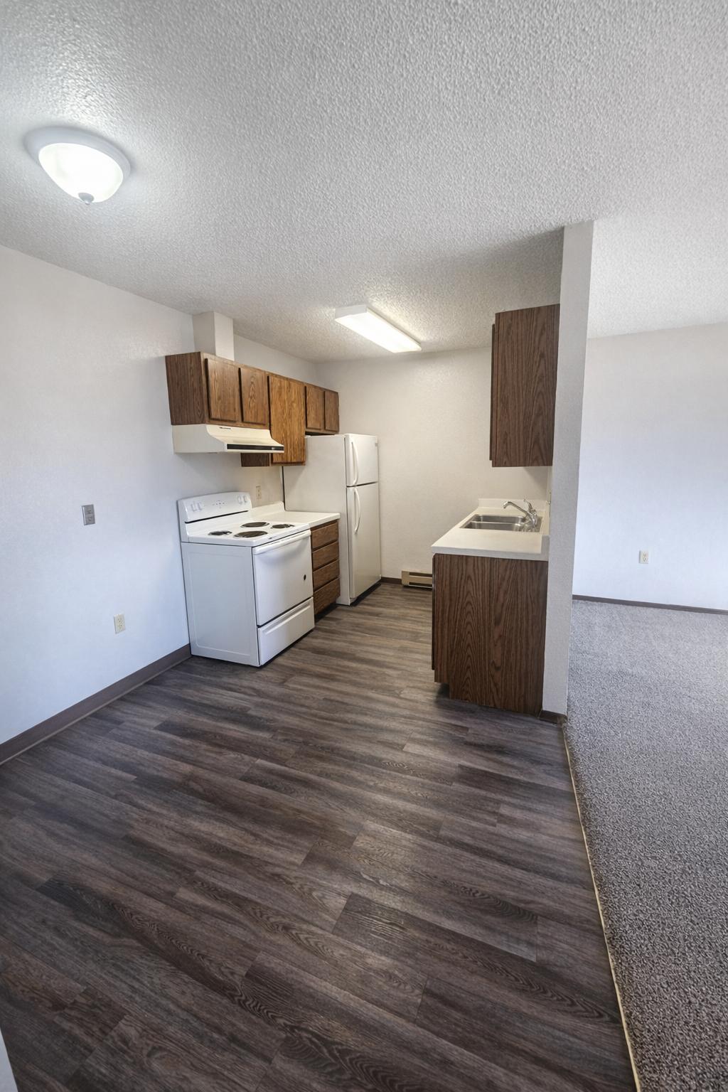 551 Lakeview Road - 20