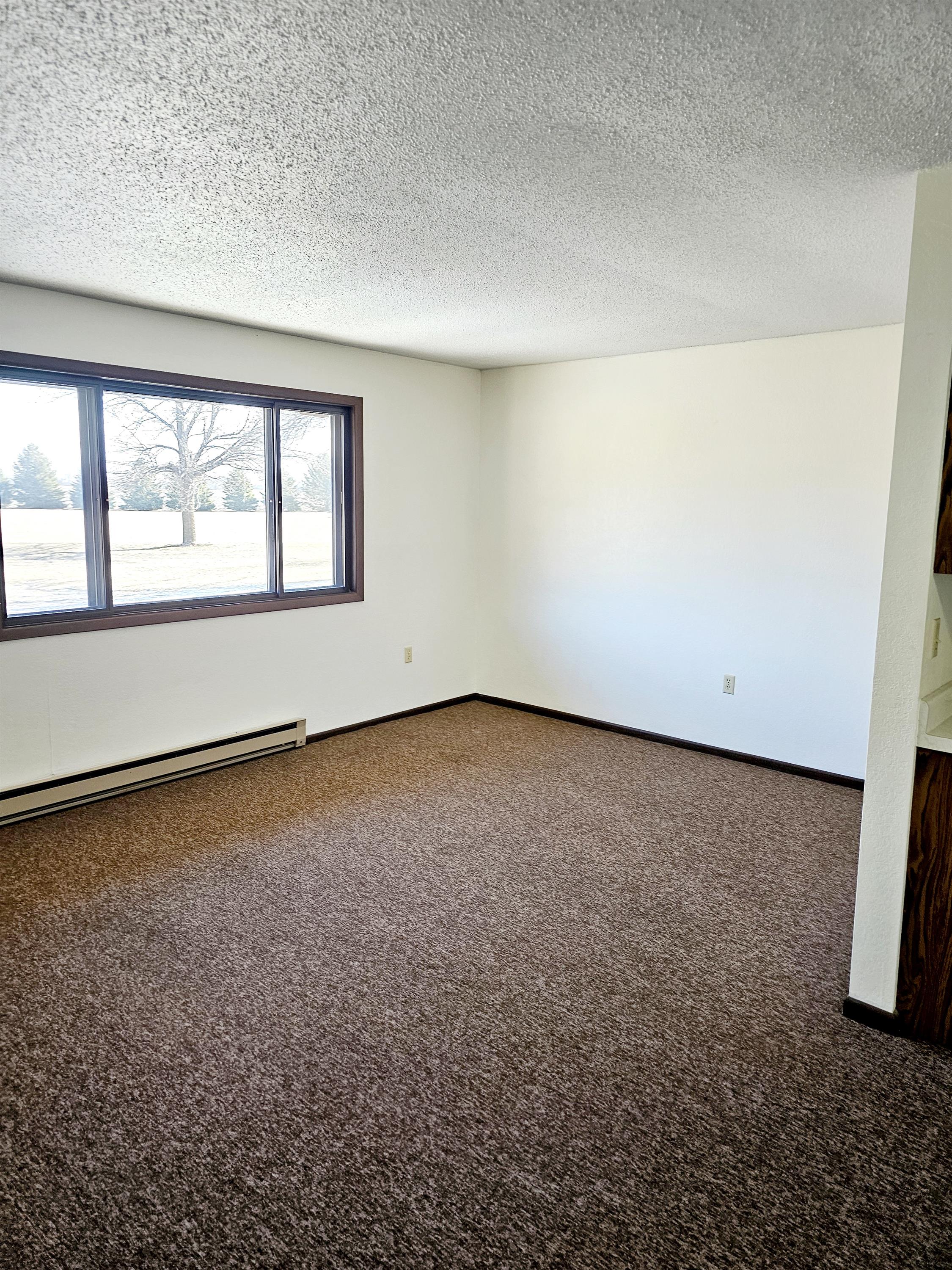 551 Lakeview Road - 15